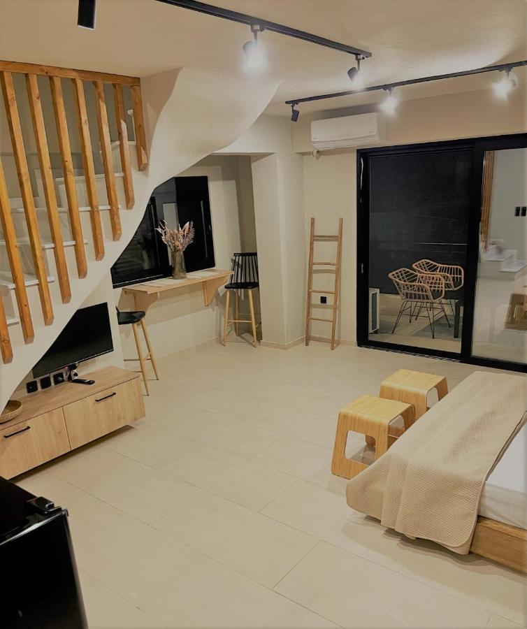 Athilia Aparthotel นิเกียนา ภายนอก รูปภาพ