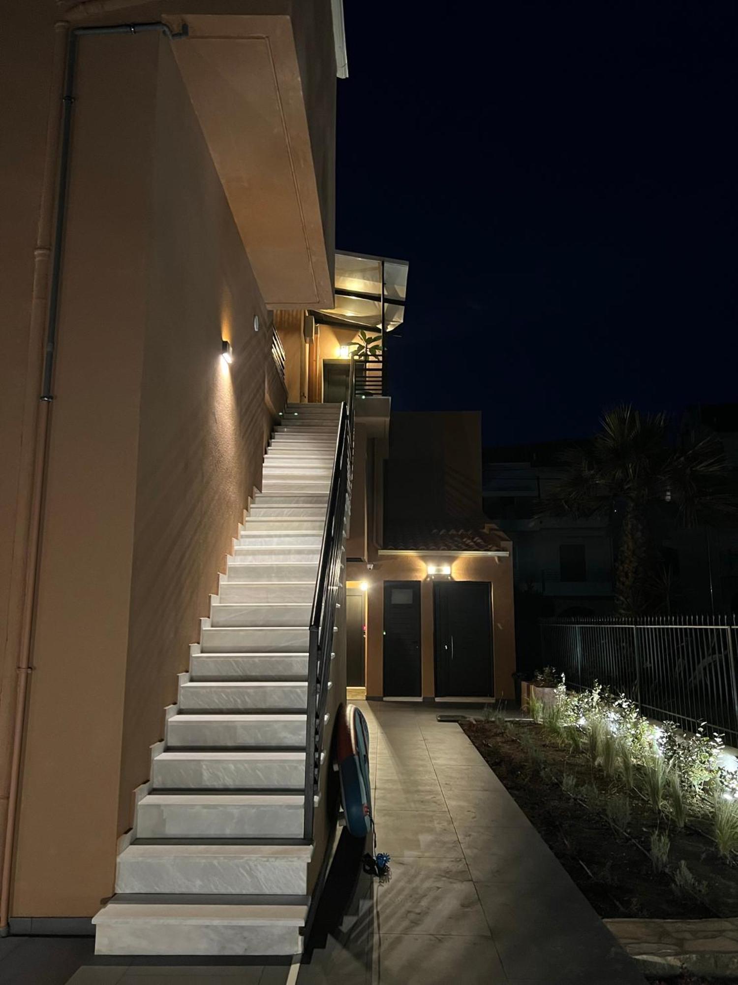 Athilia Aparthotel นิเกียนา ภายนอก รูปภาพ